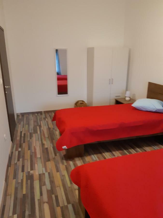 Apartments Vukelic Стариград-Пакленица Екстериор снимка