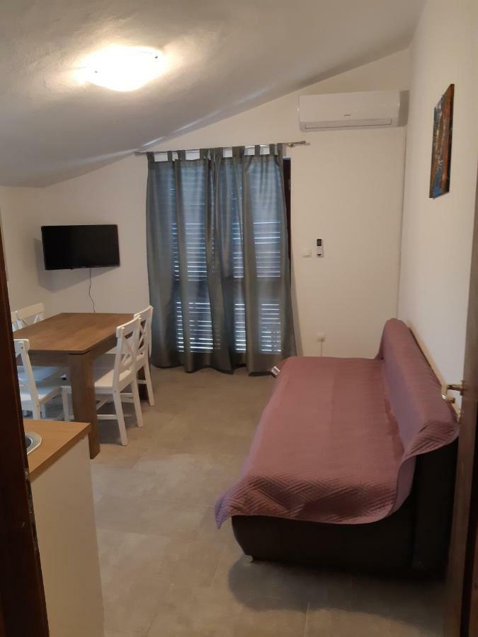 Apartments Vukelic Стариград-Пакленица Екстериор снимка