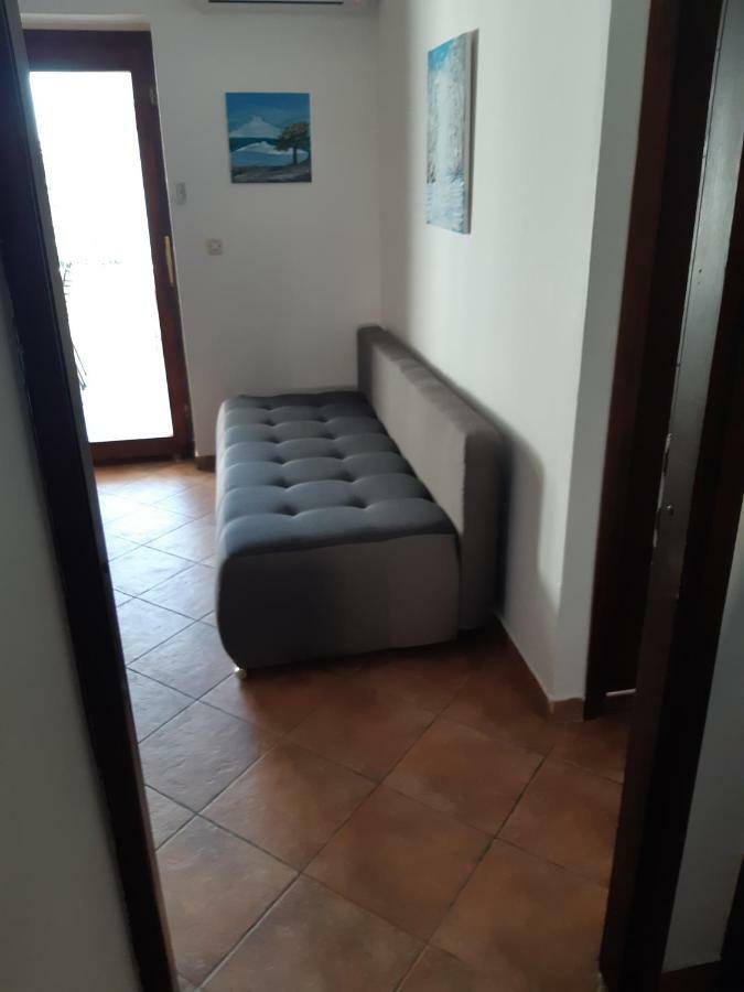 Apartments Vukelic Стариград-Пакленица Екстериор снимка